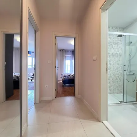 White Homes Ks - Point Apartamento *