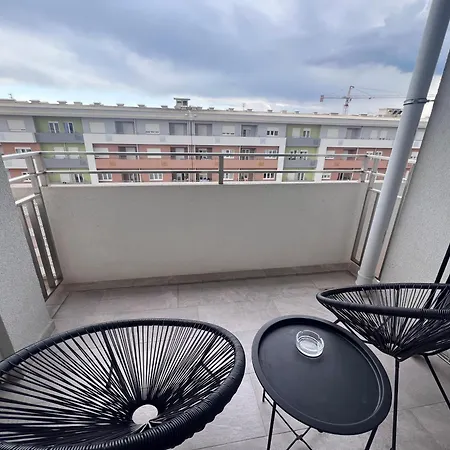 White Homes Ks - Point Podgorica
